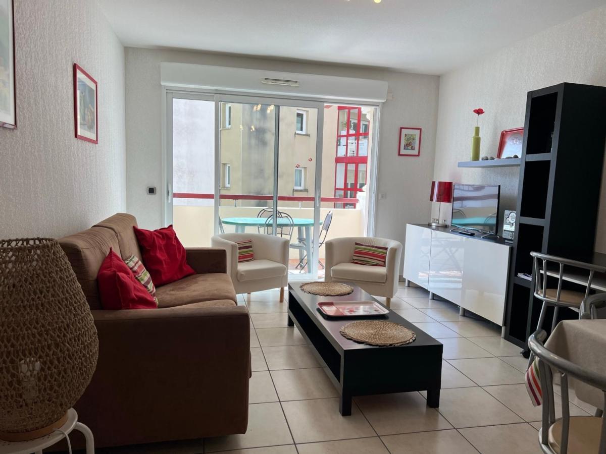 Apartament T3 Lumineux Avec Parking A Ciboure - Fr-1-239-895 Zewnętrze zdjęcie